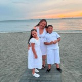 Ivonne y Sofi y Juan Manuel